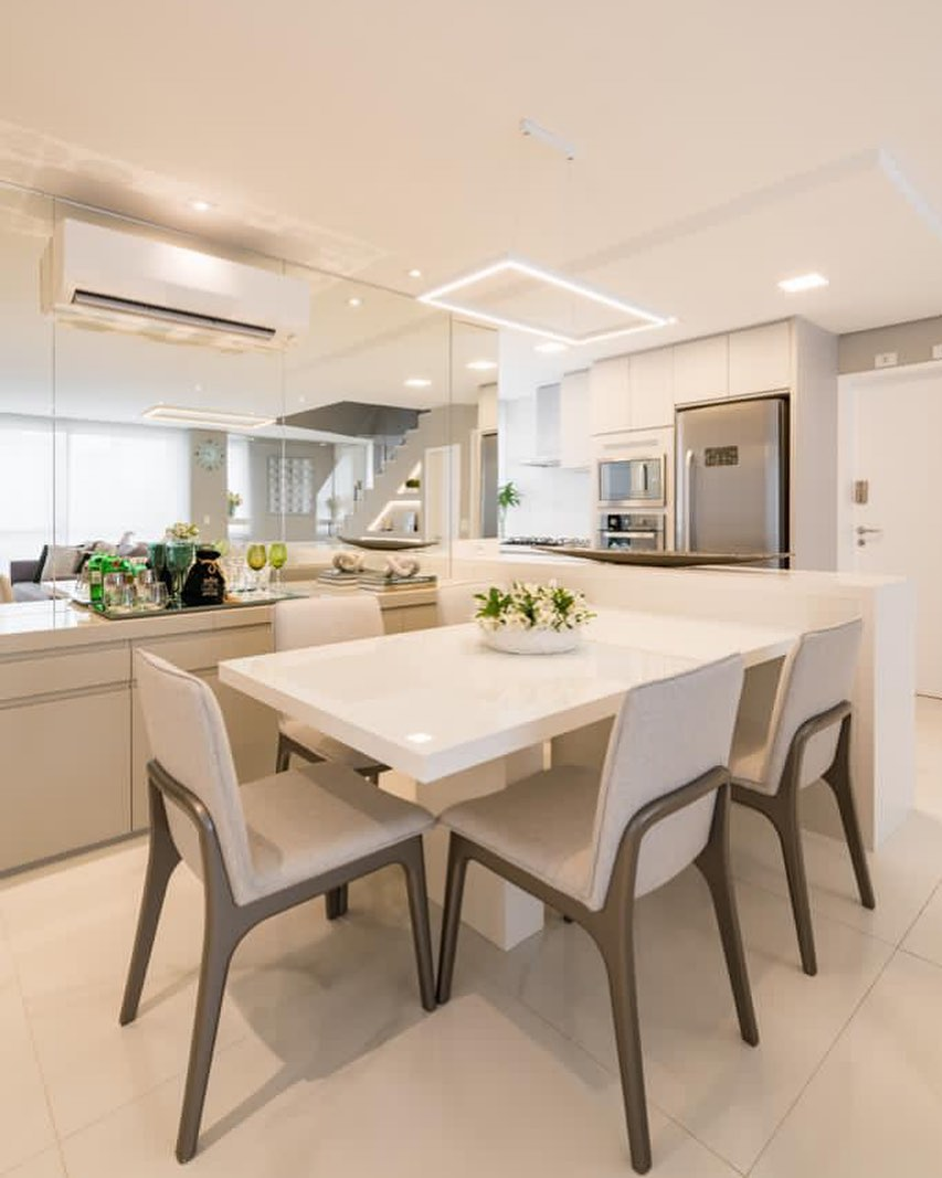 Revestimentos Que Unificam: Pisos e Paredes sem Barreiras Visuais - inspiração 1