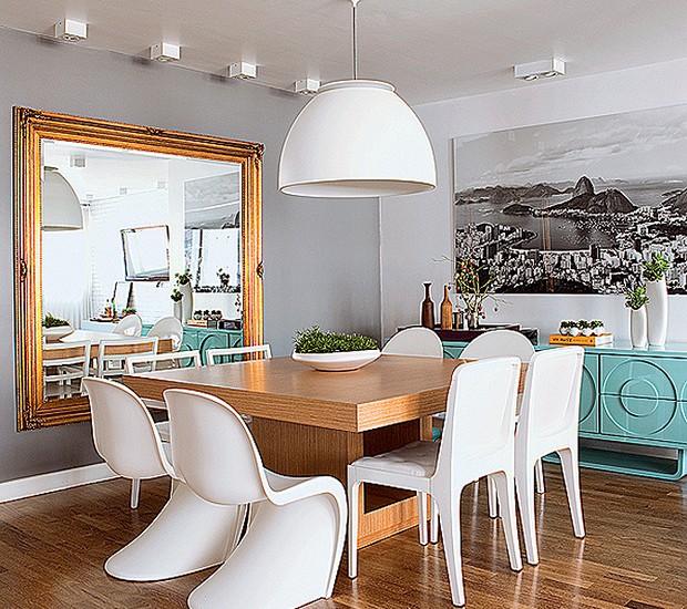 Reflexos Estratégicos: Ampliando e Iluminando com Espelhos - inspiração 1