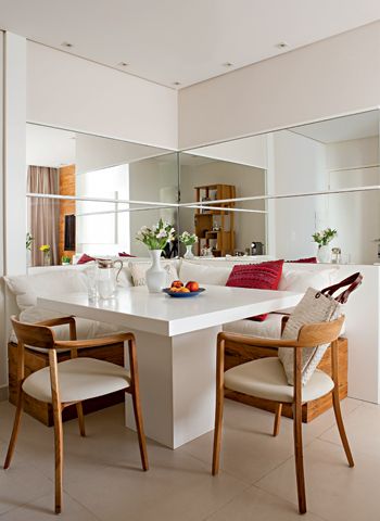 5 Móveis Essenciais para Salas Pequenas