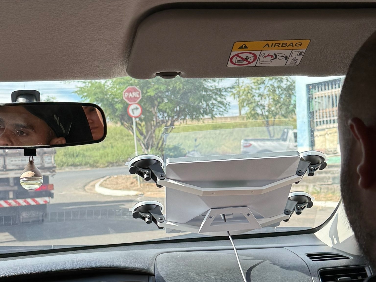 Segurança Conectada: Monitoramento e Alertas em Tempo Real - inspiração 1