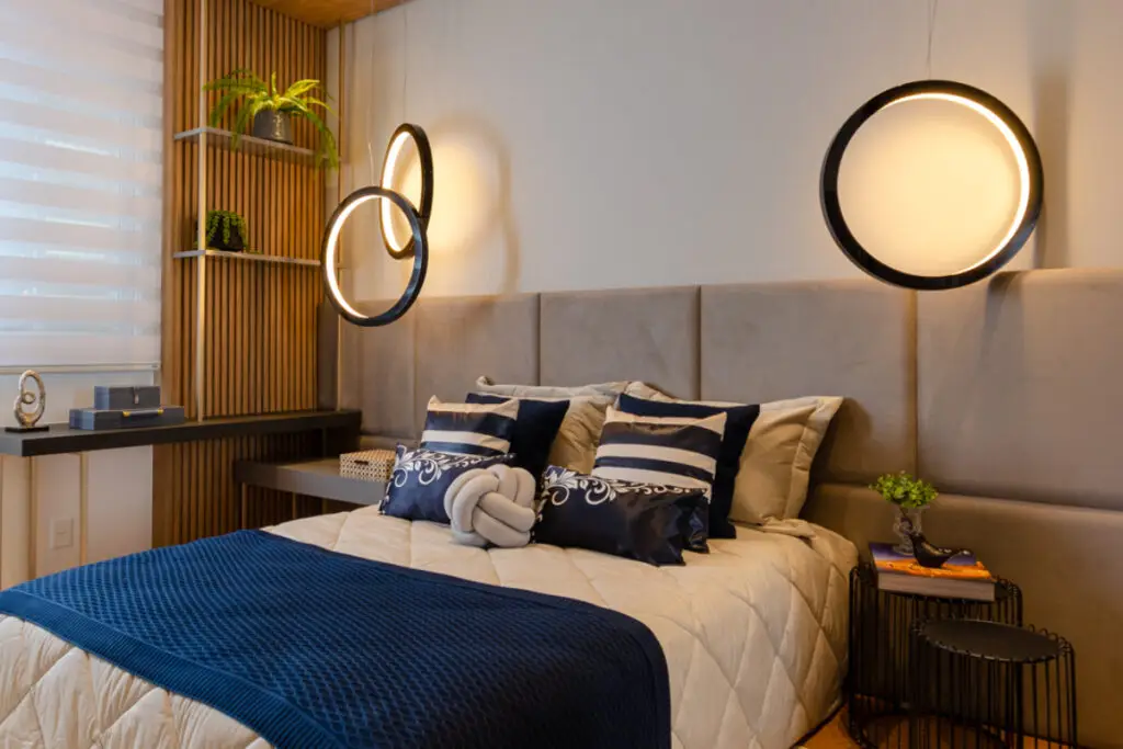 Luminárias de Mesa: Funcionalidade e Estilo na Mesada ou Criado-Mudo - inspiração 1