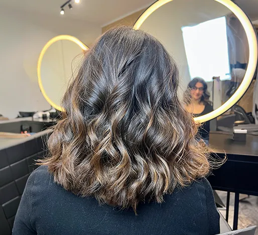 Produtos essenciais para cuidar de cabelos morena iluminada