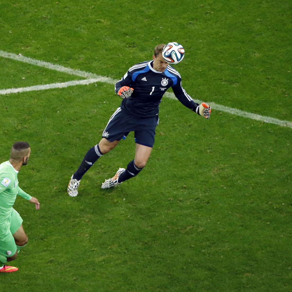 A Saída de Bola Aprimorada: Transição Rápida do Defensivo para o Ofensivo - inspiração 1