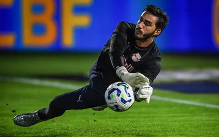 Habilidades Técnicas Indispensáveis: Domínio de Bola e Passe Preciso - inspiração 1