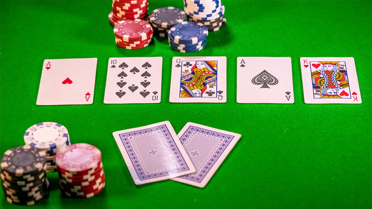 As Combinações de Mãos: Do Ás Alto ao Royal Flush - inspiração 1