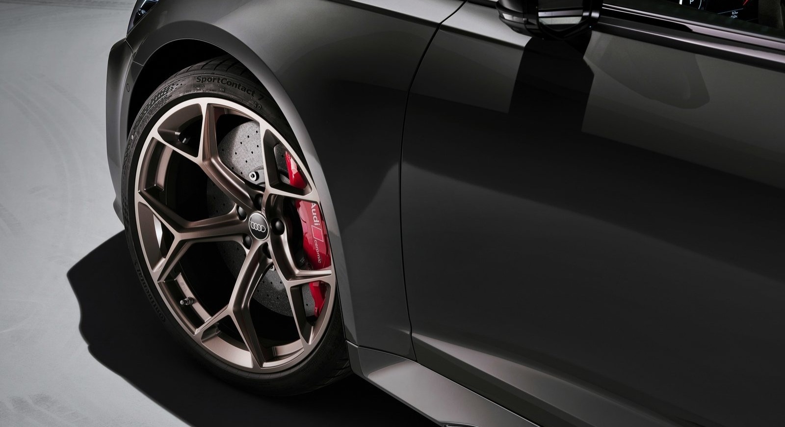 pneu de perfil baixo