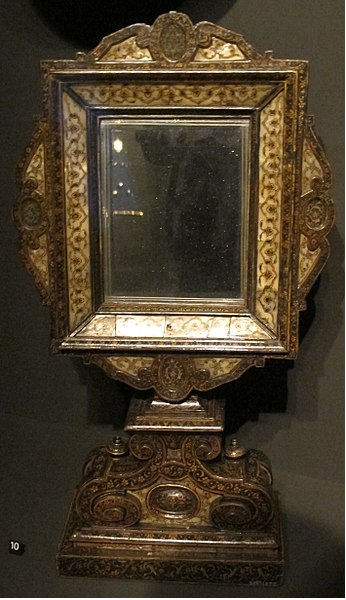 Espelhos na antiguidade: mais que um objeto de vaidade