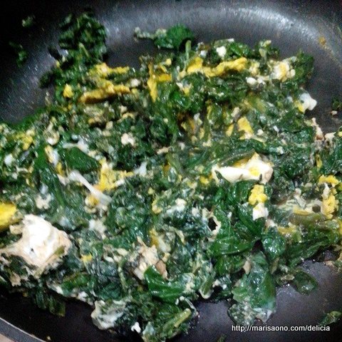 Salada Morna com Ovos Pochê e Espinafre Salteado - inspiração 1