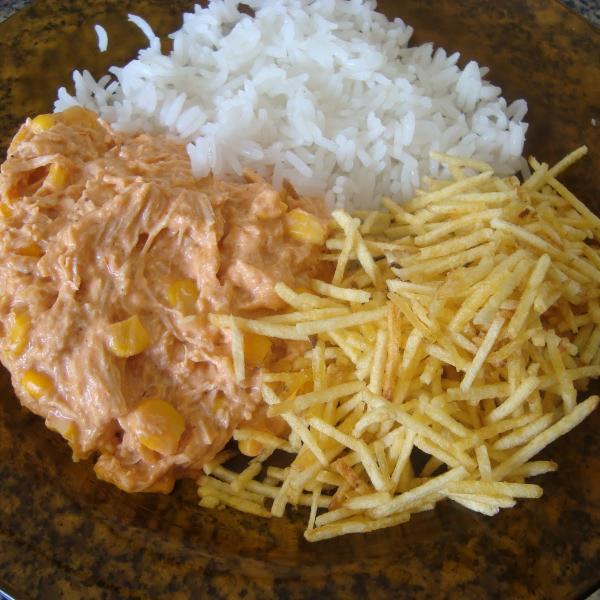 Escondidinho Rápido de Frango: Conforto em Camadas Saborosas - inspiração 1