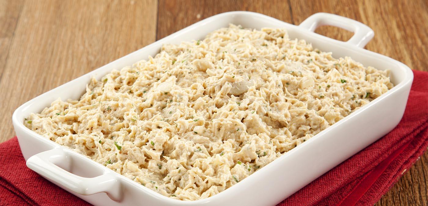 Salada de Frango Desfiado com Maionese Caseira: Frescor e Versatilidade - inspiração 2