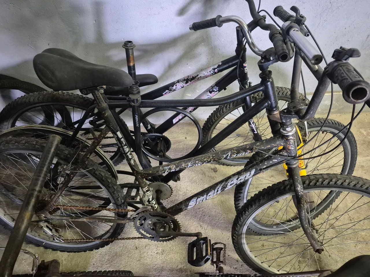 Segurança Extra: Trancas e Acesso Controlado - inspiração 1