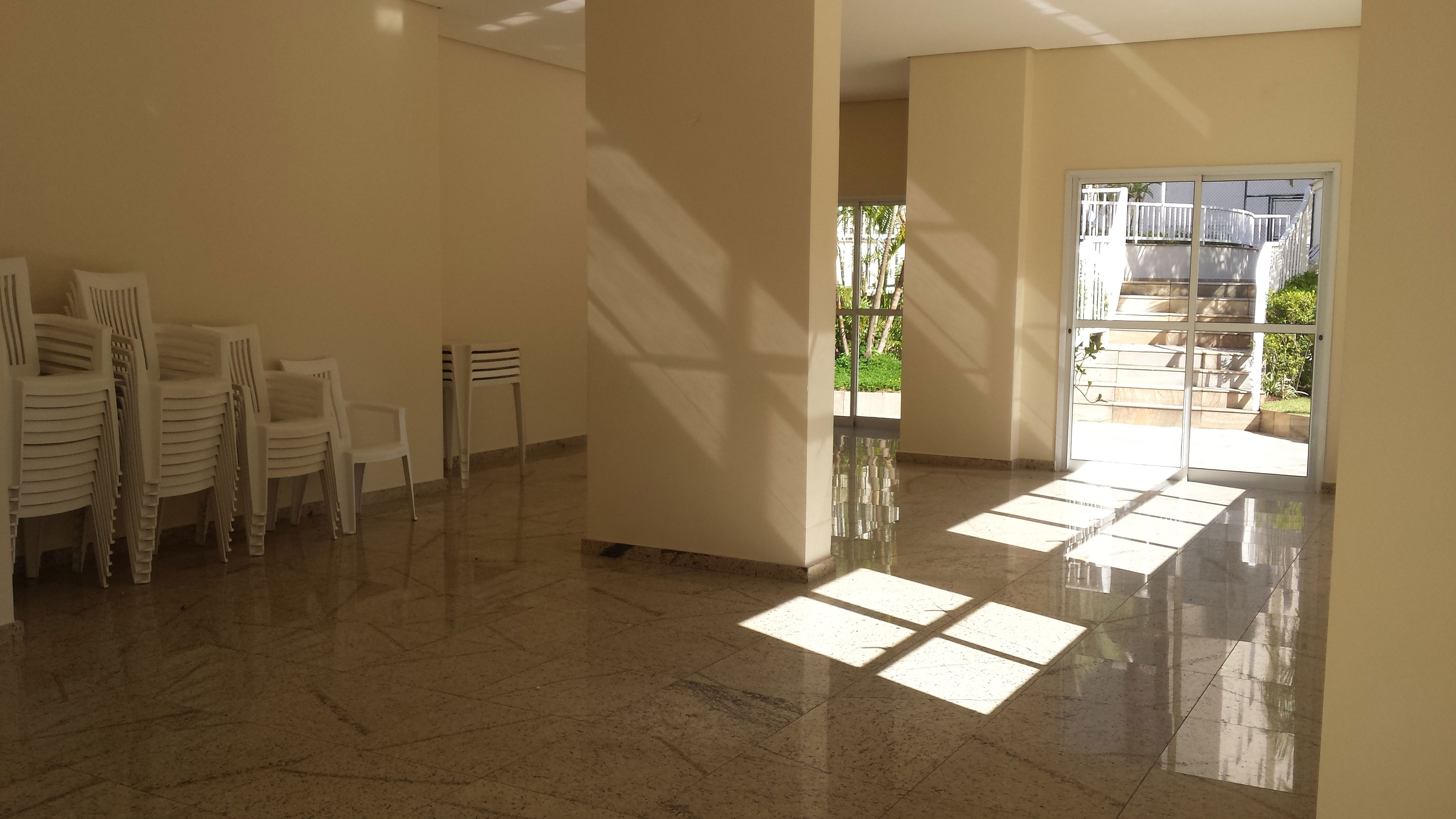 10 Materiais Naturais para uma Reforma Acolhedora no Salão de Festas