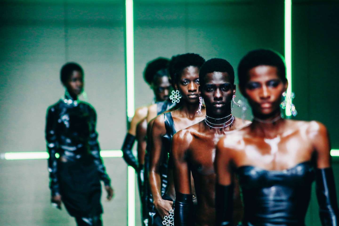 agente de modelos e manequins mei