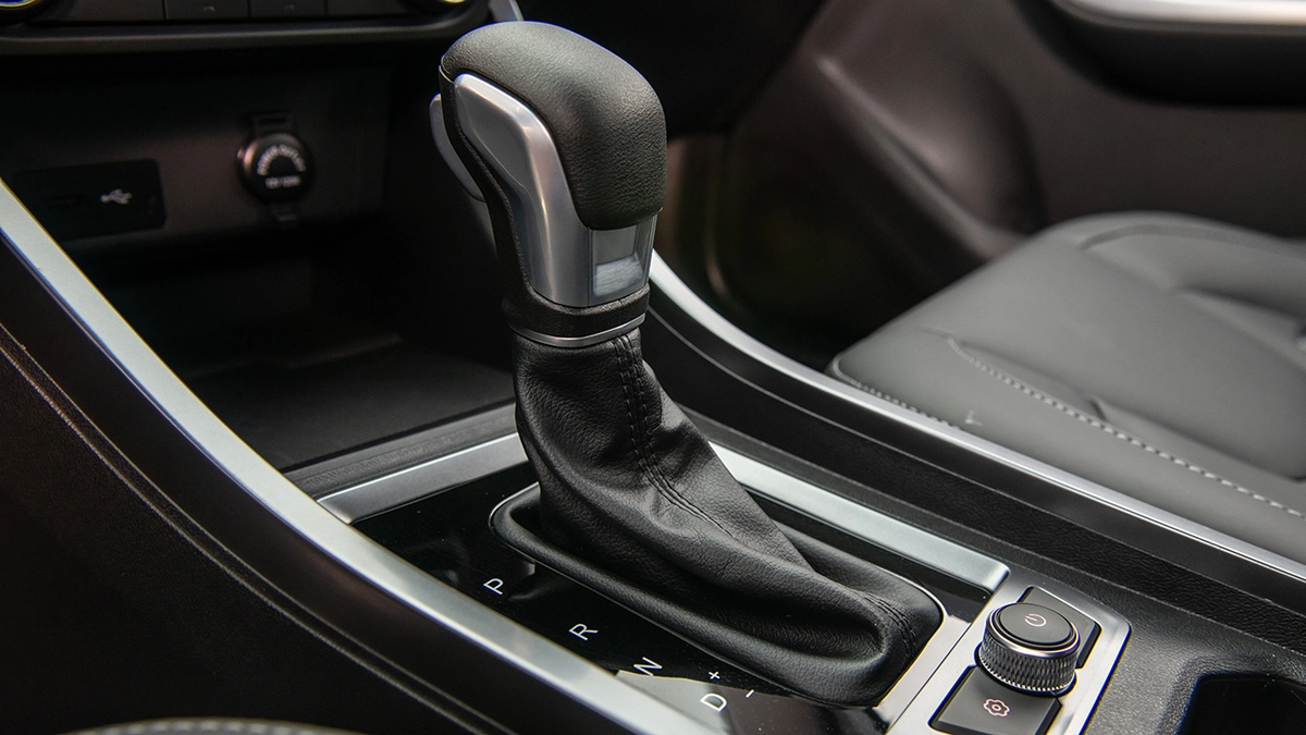 1. Câmbio Automatizado: O que é e Como Funciona? 2. Dualogic vs. I-Motion: Qual a Diferença? 3. Os Maiores Problemas do Câmbio Automatizado e Como Evitá-los 4. Câmbio DSG e Powershift: Entenda as Diferenças e Riscos 5. O Fim do Câmbio Automatizado no Brasil: O Que Isso Significa para os Consumidores?