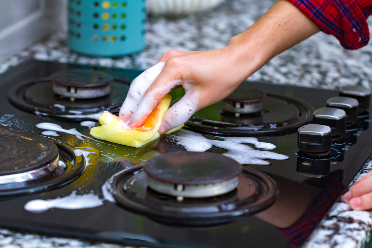 Desvendando os Segredos da Limpeza de Cooktop de Vidro sem Riscos