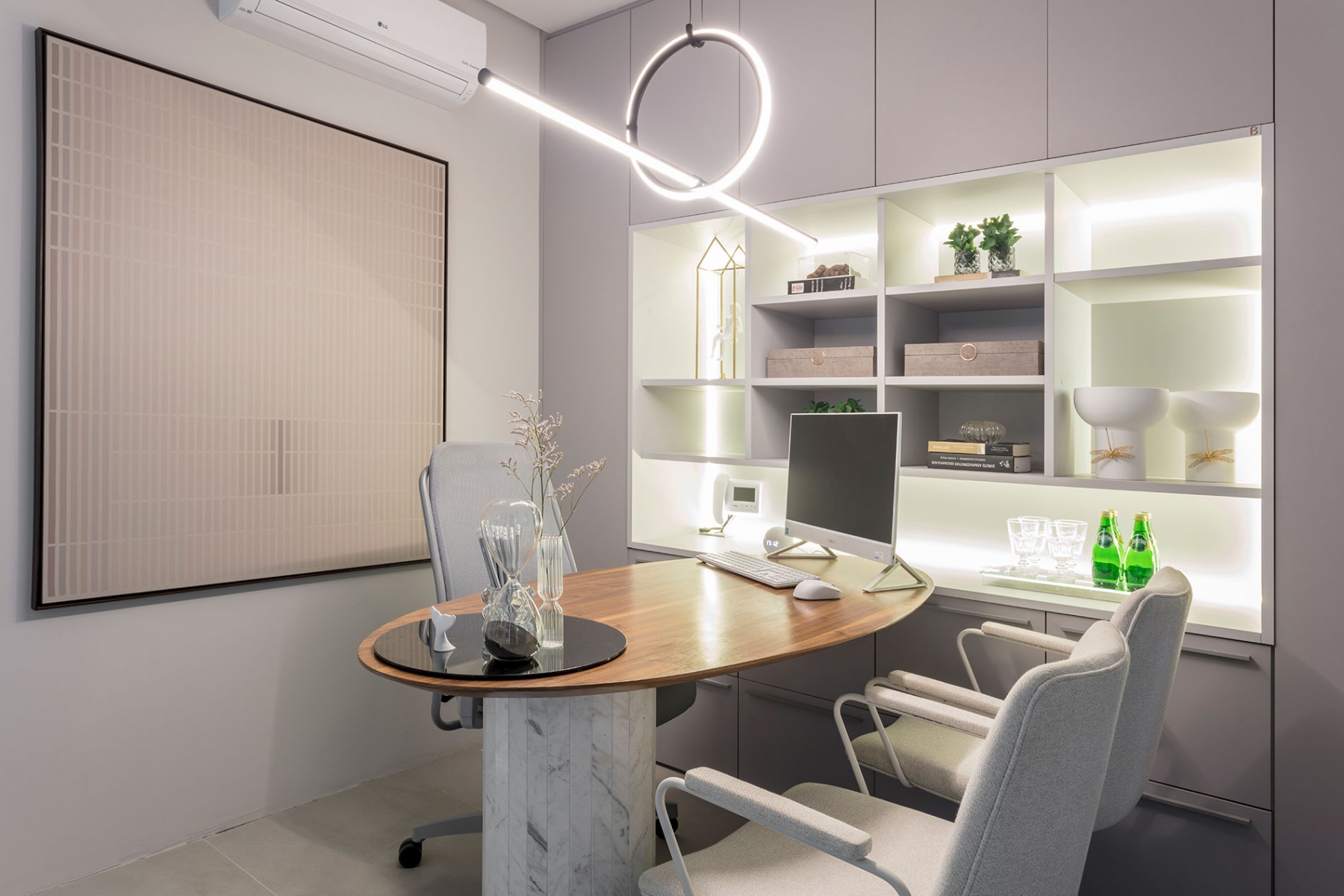 Otimizando Espaços: Dicas de Decoração para Escritórios de Advocacia Pequenos