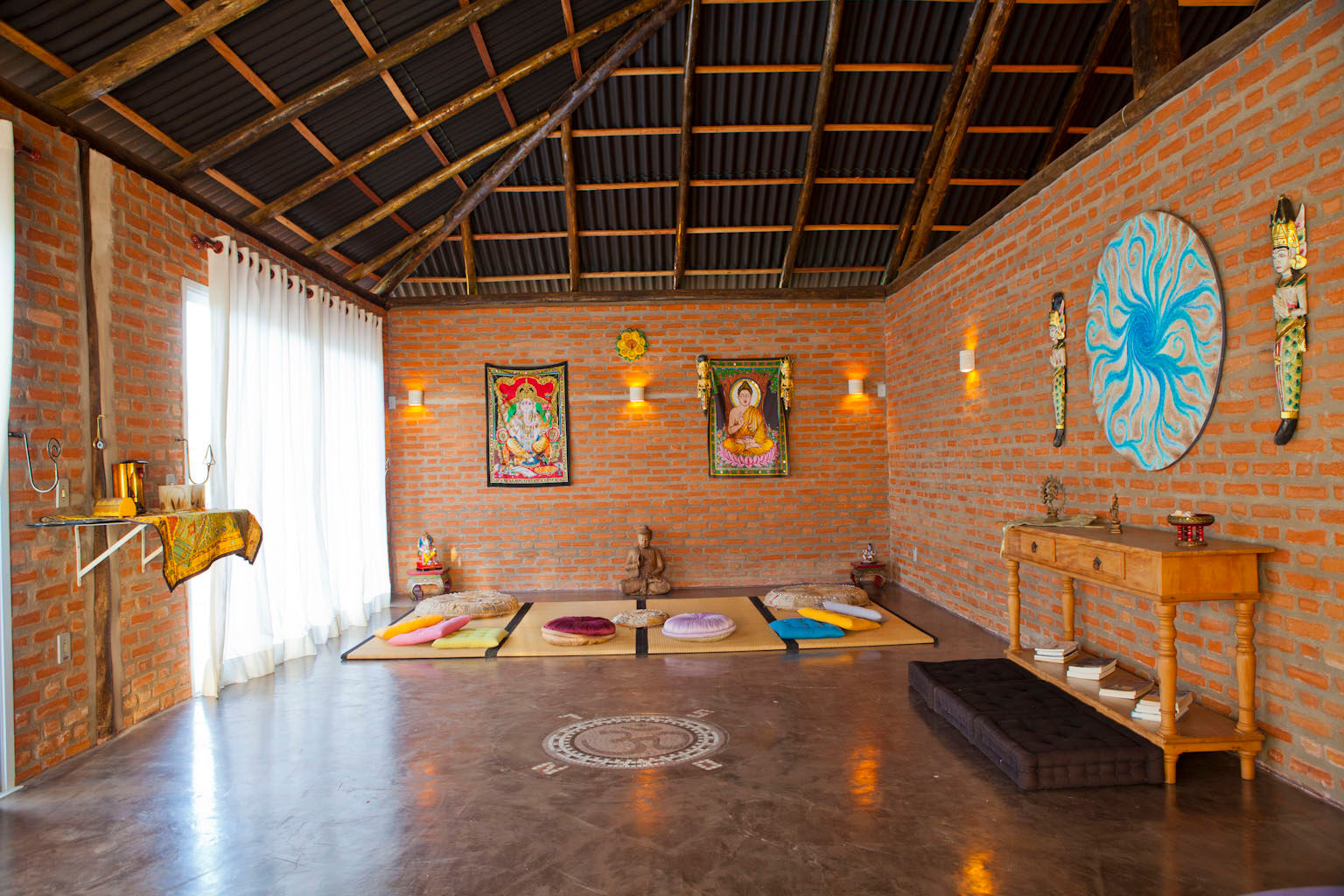 decoração de estúdio de yoga