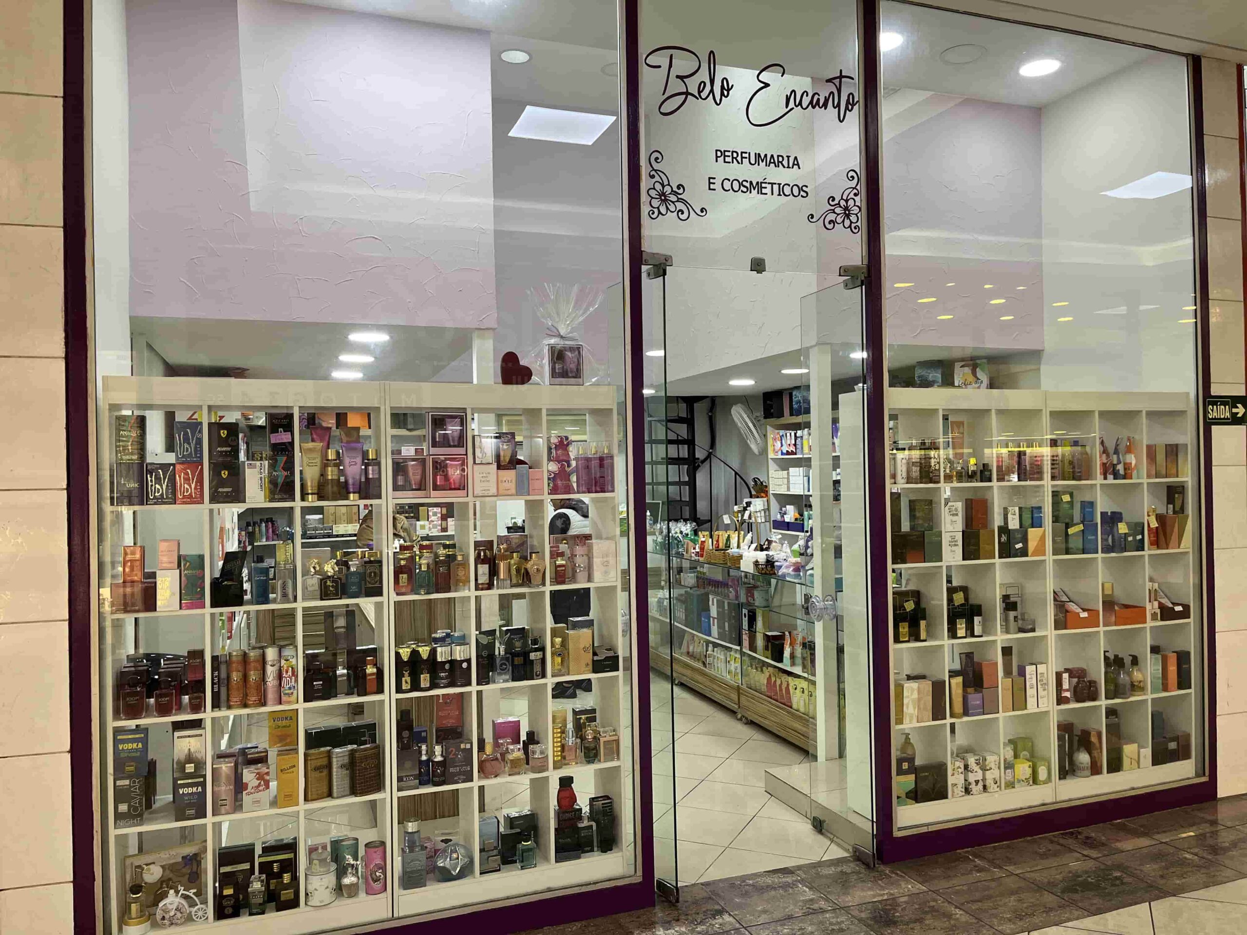 Como Criar um Layout Funcional e Atraente para sua Loja de Maquiagem