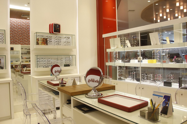 Design de Interiores para Óticas Pequenas: Maximizando o Espaço e a Funcionalidade