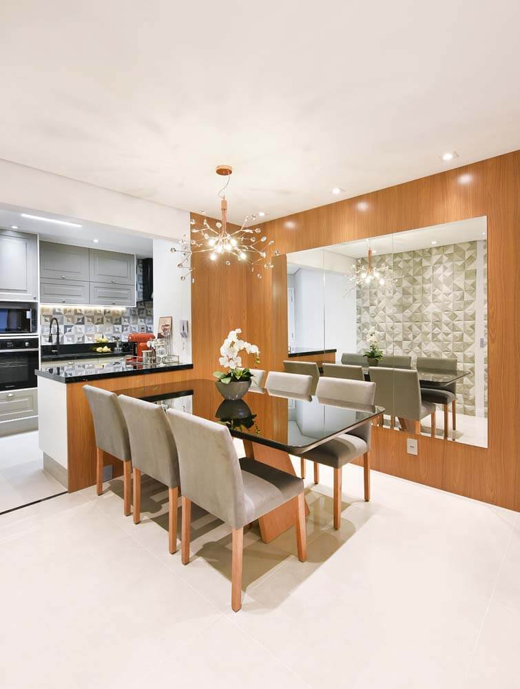 decoração de sala de estar e jantar integradas com balcão