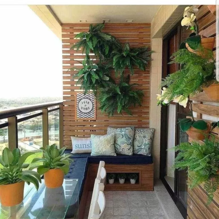 5 ideias de títulos:
1. Varanda Pequena: Transforme seu Espaço com Móveis Inteligentes
2. Jardim Vertical na Varanda: Traga a Natureza para Perto
3. Decoração Aconchegante para Varandas Pequenas: Dicas e Inspirações
4. Varanda Gourmet Compacta: Soluções Criativas para Espaços Reduzidos
5. Estilo e Funcionalidade: O Guia Completo para Decorar sua Varanda Pequena