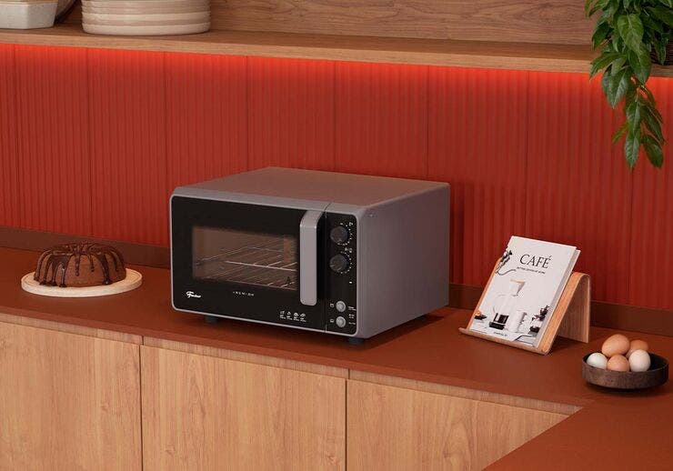 5 ideias de títulos:
1. Domine seu Forno Elétrico: Guia Completo para Iniciantes
2. Segredos do Forno Elétrico: Dicas de Uso e Receitas Incríveis
3. Forno Elétrico vs. Gás: Qual a Melhor Escolha para Sua Cozinha?
4. Receitas Perfeitas no Forno Elétrico: Temperatura