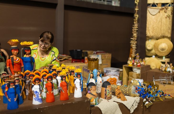 'Guia Completo: Áreas e Oportunidades na Economia Criativa Brasileira'