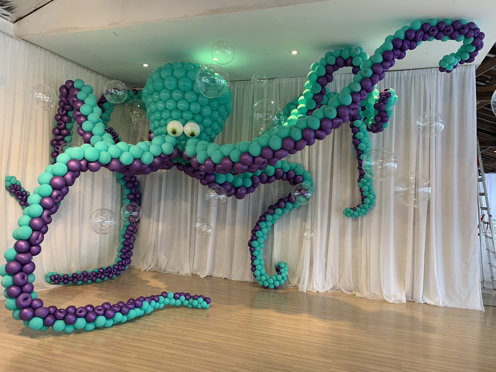 escultor de balões mei