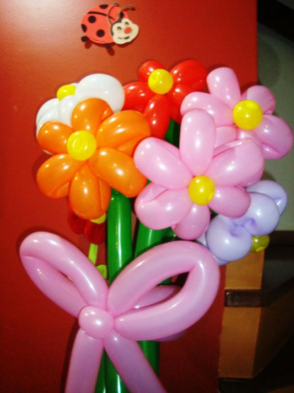 5 ideias de títulos:
1. Escultor de Balões: Como se tornar um MEI e impulsionar seu negócio.
2. Desmistificando o MEI para Profissionais de Balões: Guia Completo.
3. Vantagens e Desvantagens de ser MEI como Decorador de Festas.
4. CNAEs Essenciais para Escultores de Balões Formalizados.
5. MEI para Eventos: Oportunidades para Artistas de Balões.