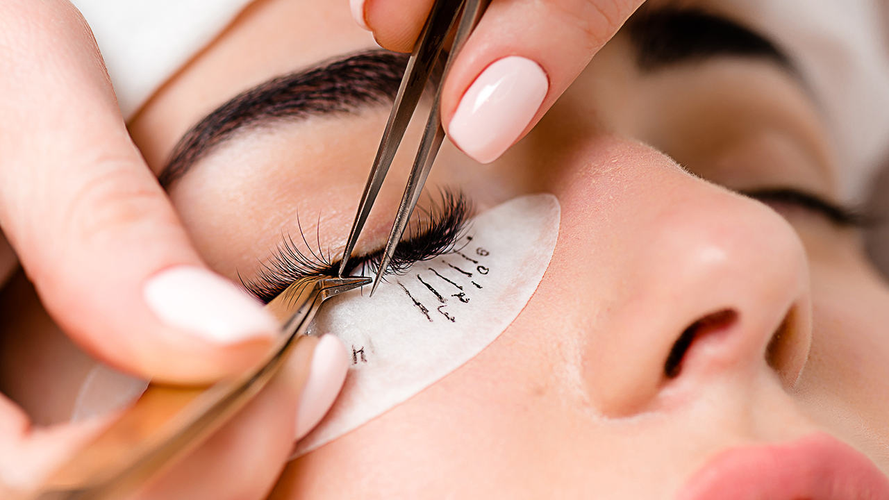 extensão de cílios