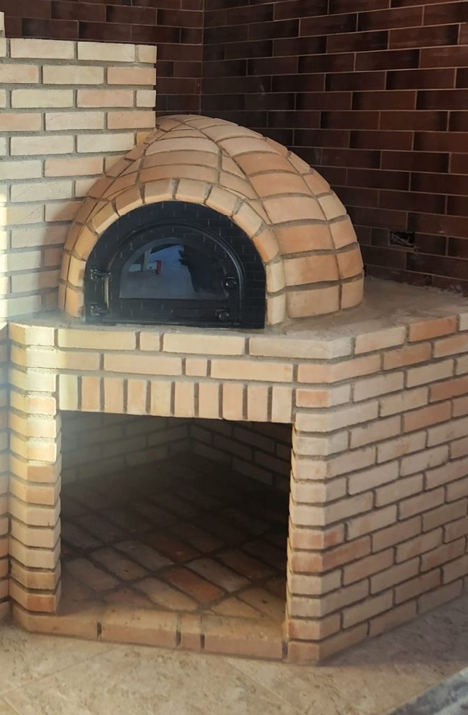 5 ideias de títulos:
1. Guia Completo: Como Escolher e Instalar seu Forno de Pizza Iglu
2. O Segredo da Pizza Perfeita: Dicas de Uso e Manutenção do Forno Iglu
3. Forno Iglu vs. Forno a Gás: Qual a Melhor Opção para sua Área Gourmet?
4. Orçamento Detalhado: Quanto Custa um Forno de Pizza Iglu de Alvenaria e Pré-Moldado?
5. Transforme sua Cozinha: Receitas Incríveis para Fazer no Forno de Pizza Iglu