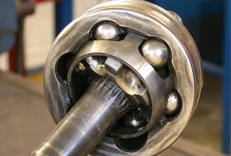 Guia Completo: Como Identificar e Resolver o Barulho na Homocinética