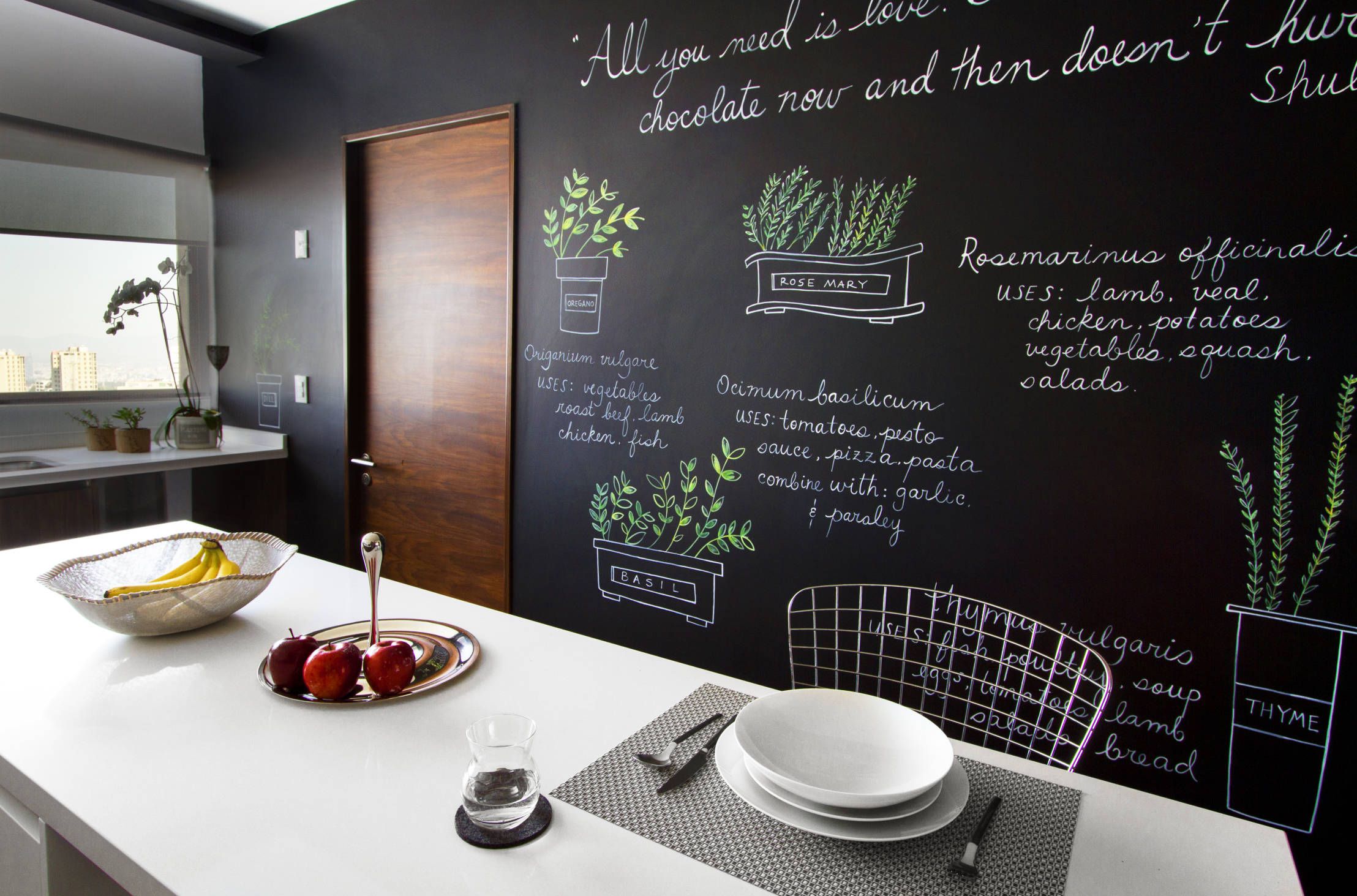 erros comuns ao aplicar tinta lousa na parede