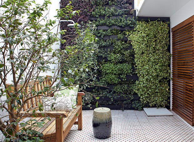 jardim vertical com blocos de concreto