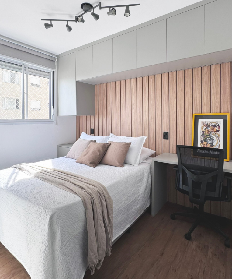 Guia Completo: Como Escolher e Instalar Lambri de Madeira na sua Casa