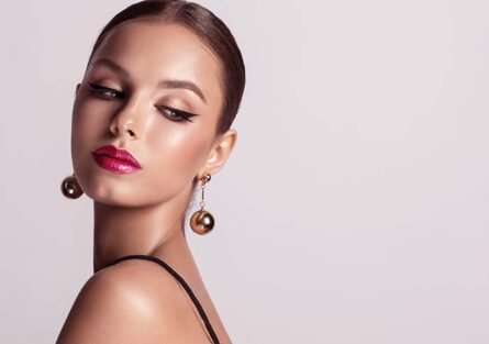 Olhos marcantes: aprenda a fazer o smokey eye ideal para fotos.