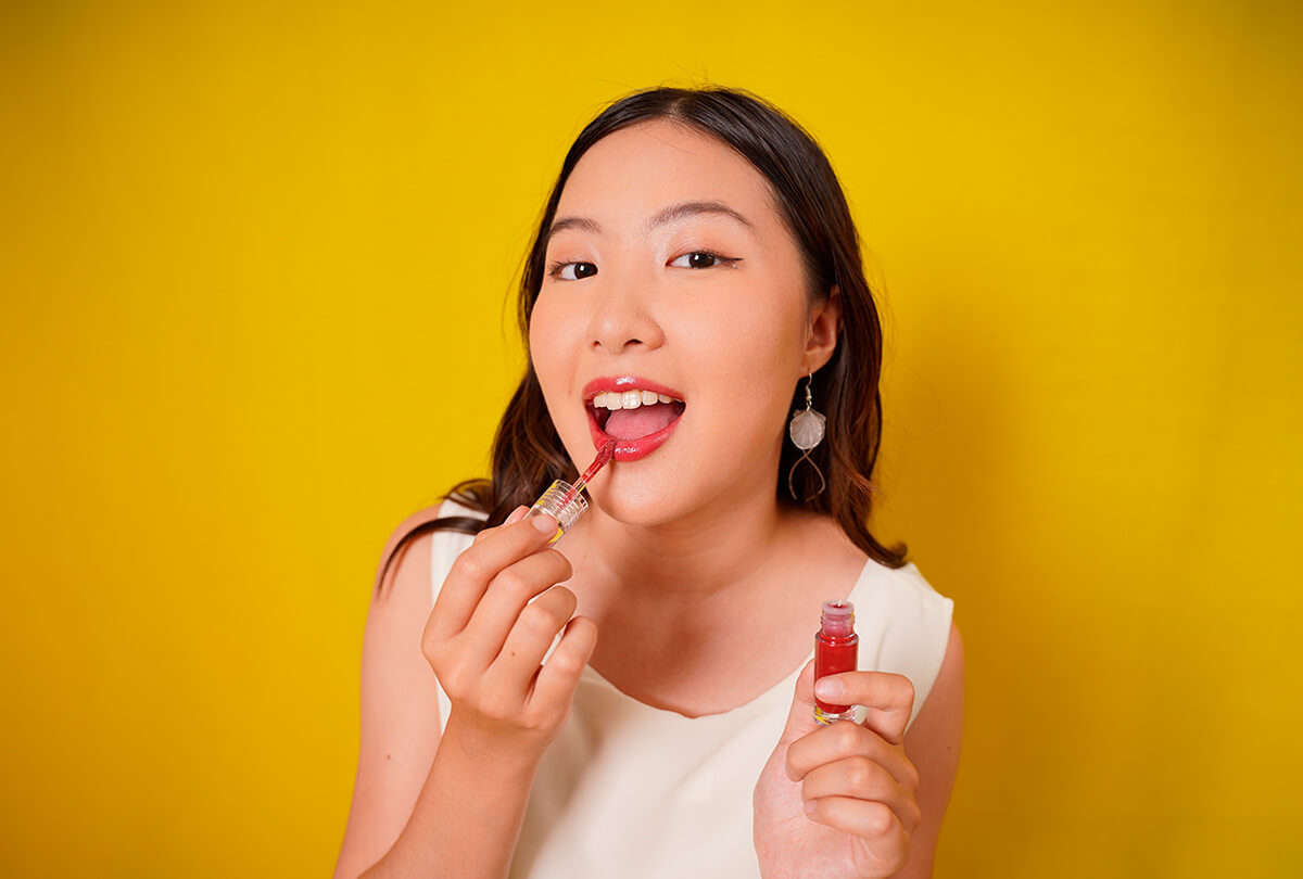 5 ideias de títulos:
1. As Melhores Bases de Longa Duração para uma Pele Impecável
2. Guia Completo: Como Escolher a Base de Longa Duração Ideal
3. Testamos as Bases de Longa Duração Mais Populares: Veja os Resultados!
4. Base de Longa Duração: O Segredo para uma Maquiagem que Dura Horas
5. Dicas de Ouro: Aplicando sua Base de Longa Duração para Máximo Efeito