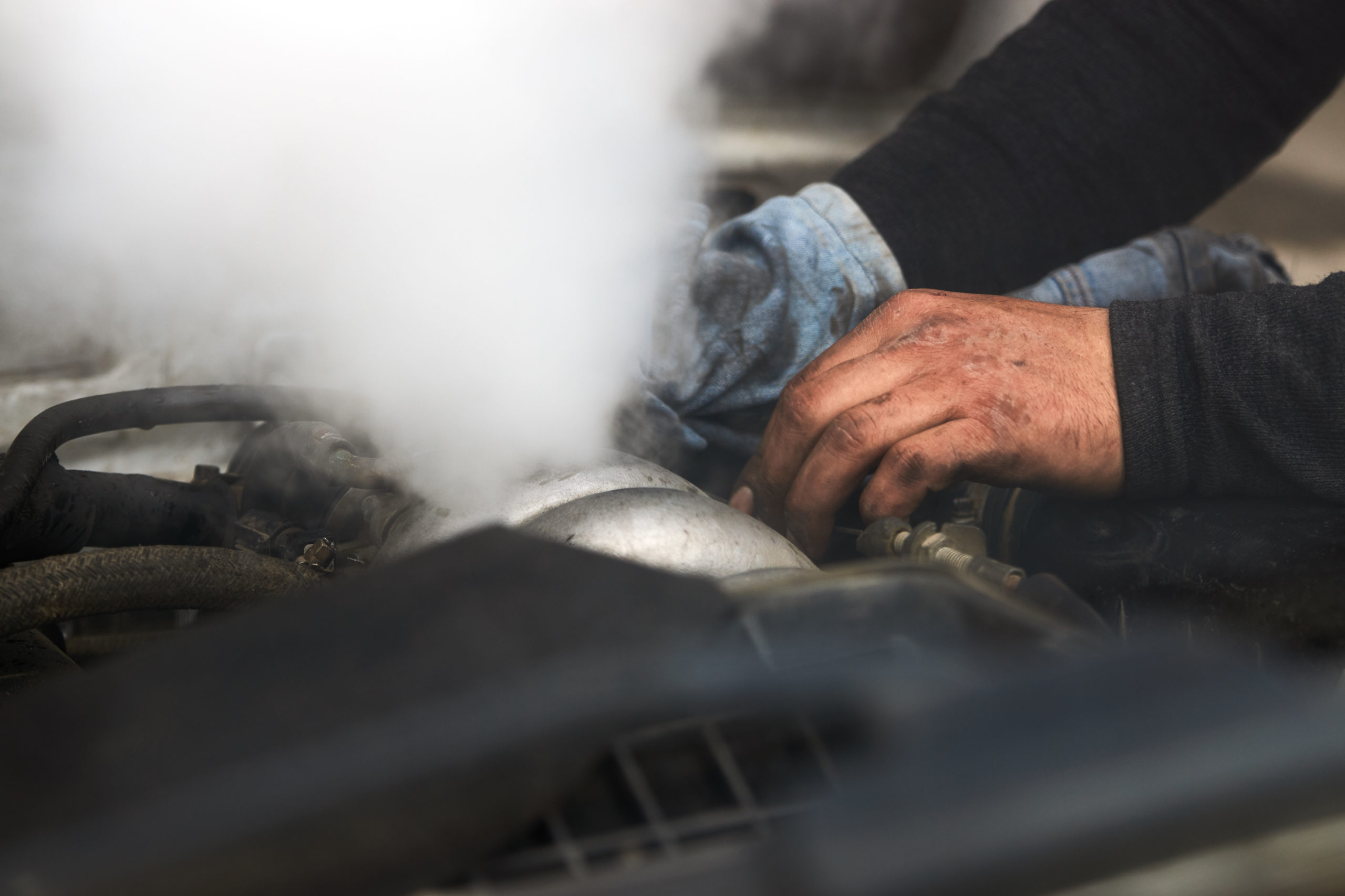 Como Identificar e Resolver Vazamentos no Radiador