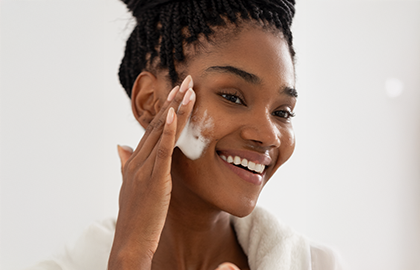 Skincare Essencial: Os Melhores Produtos para Cada Etapa da Sua Rotina