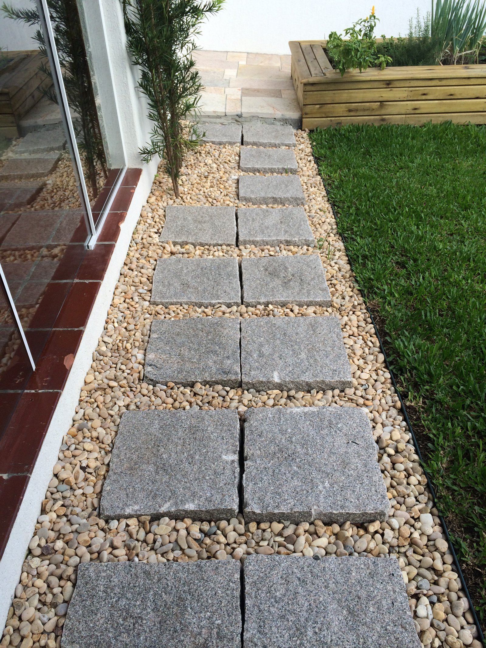 paisagismo com pedras