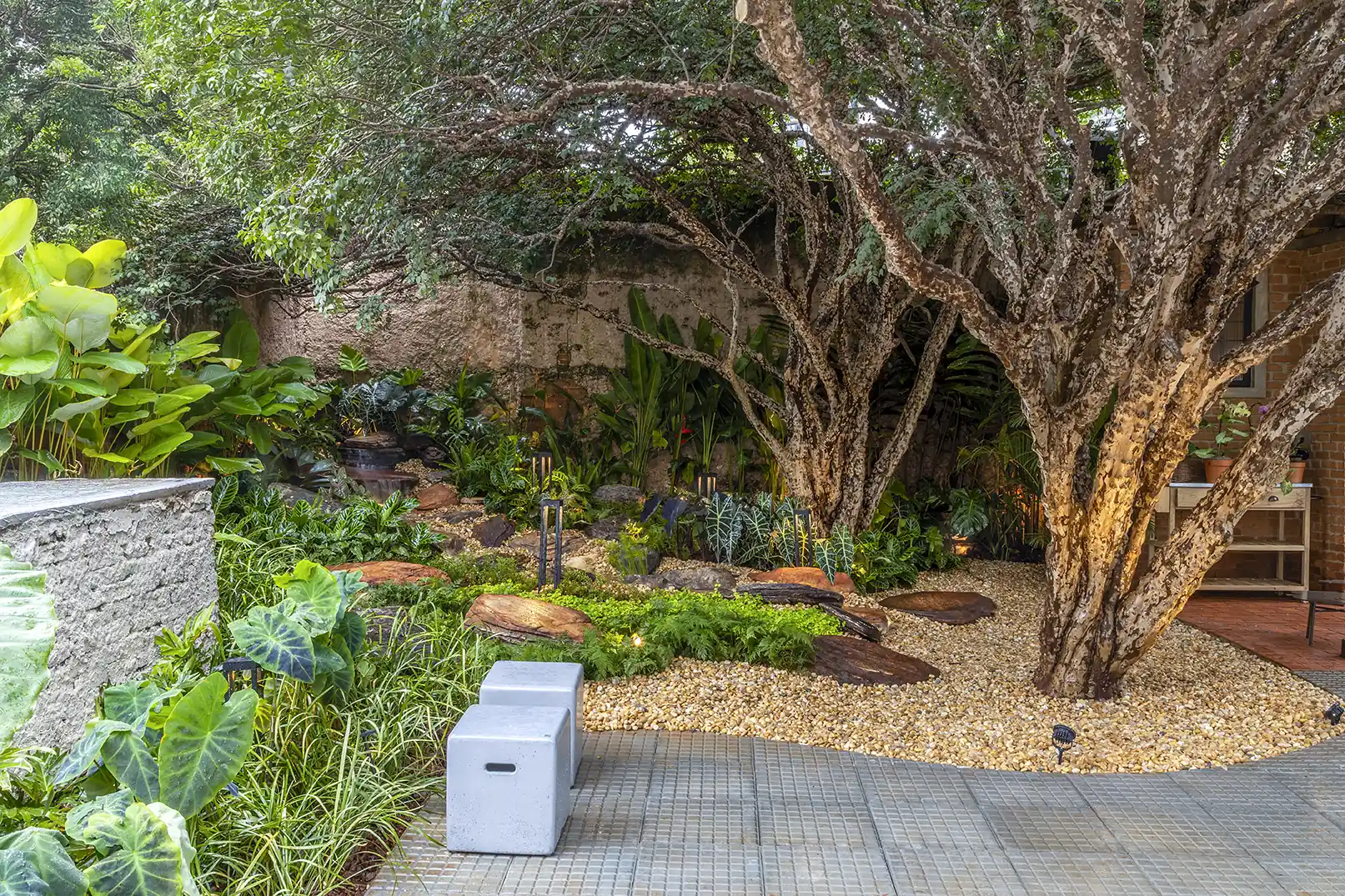 paisagismo com pedras