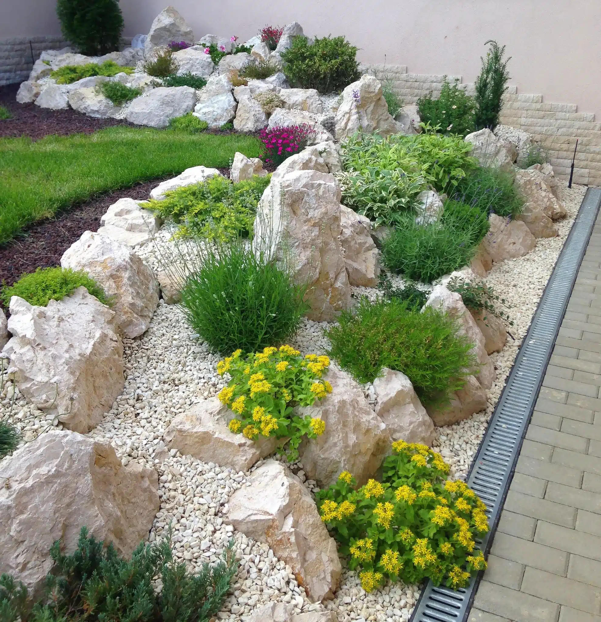 paisagismo com pedras