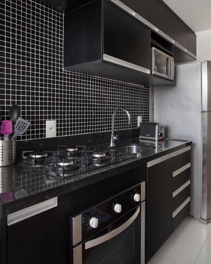 Guia Completo: Como Escolher e Instalar Pastilhas de Vidro