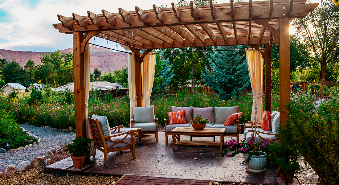 Como Fazer a Manutenção do Pergolado de Madeira para Aumentar a Durabilidade