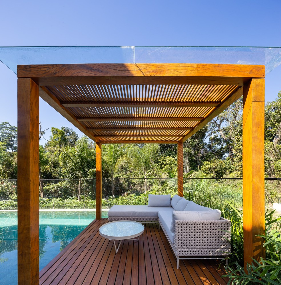 pergolado de madeira