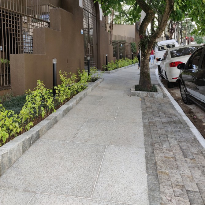 Desafios e Soluções na Reforma de Calçadões Históricos: O Caso de São Paulo