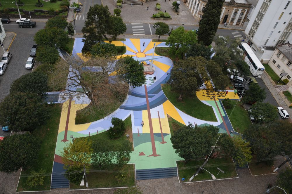 Calçadões Modernos: Inovação e Sustentabilidade nas Cidades do Brasil