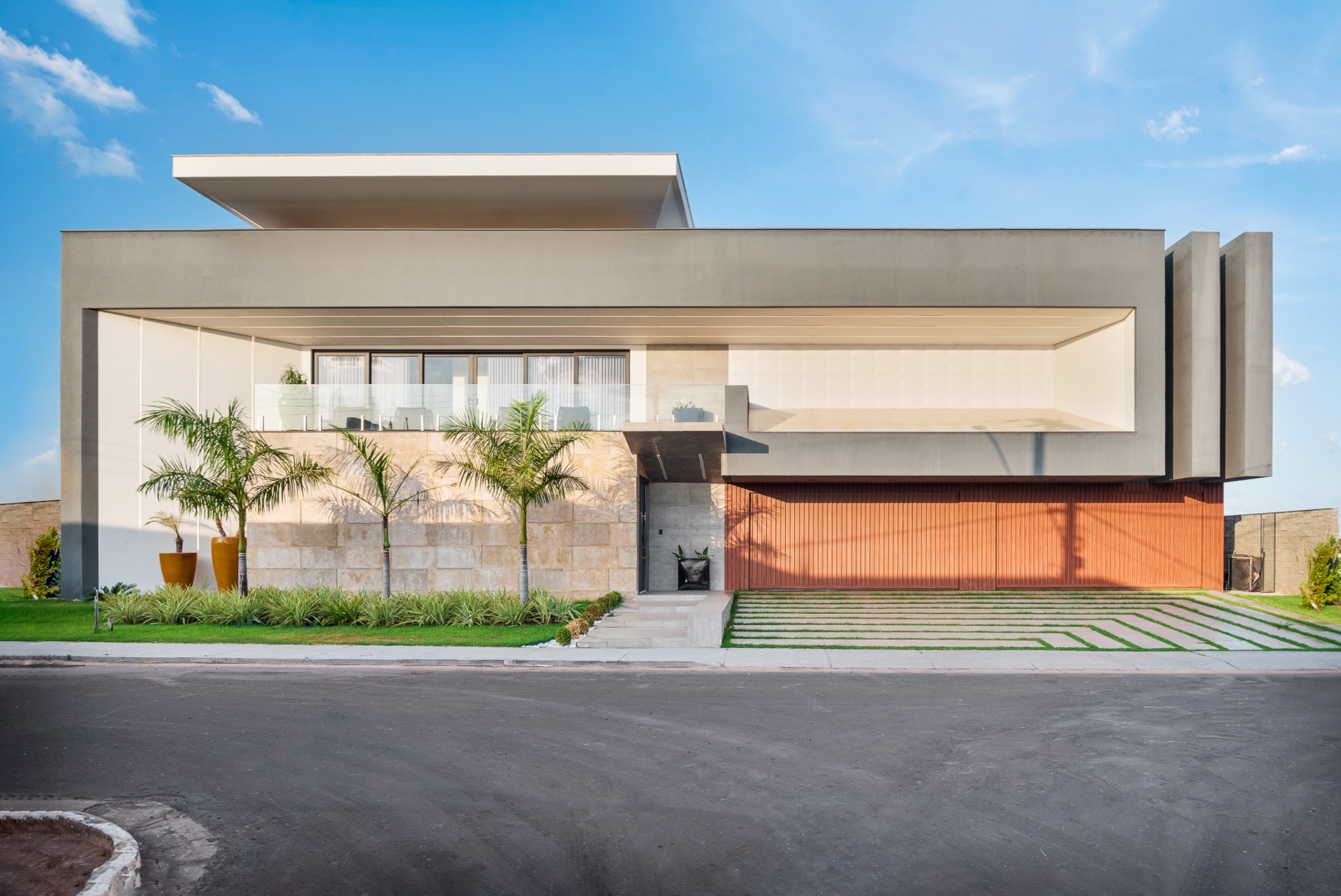 O Impacto das Obras de Calçadão no Turismo Local: Casos de Sucesso