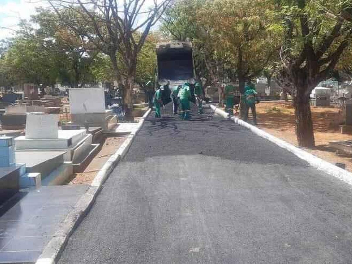 reforma de cemitério