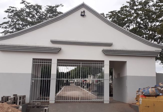 5 ideias de títulos:
1. Guia Completo: Reforma de Cemitérios e Jazigos
2. Entenda os Custos e Processos da Reforma de Túmulos
3. Revitalização de Cemitérios: O Que Você Precisa Saber
4. Manutenção de Jazigos: Direitos e Deveres Familiares
5. Como Obter Alvará para Reforma de Sepultura